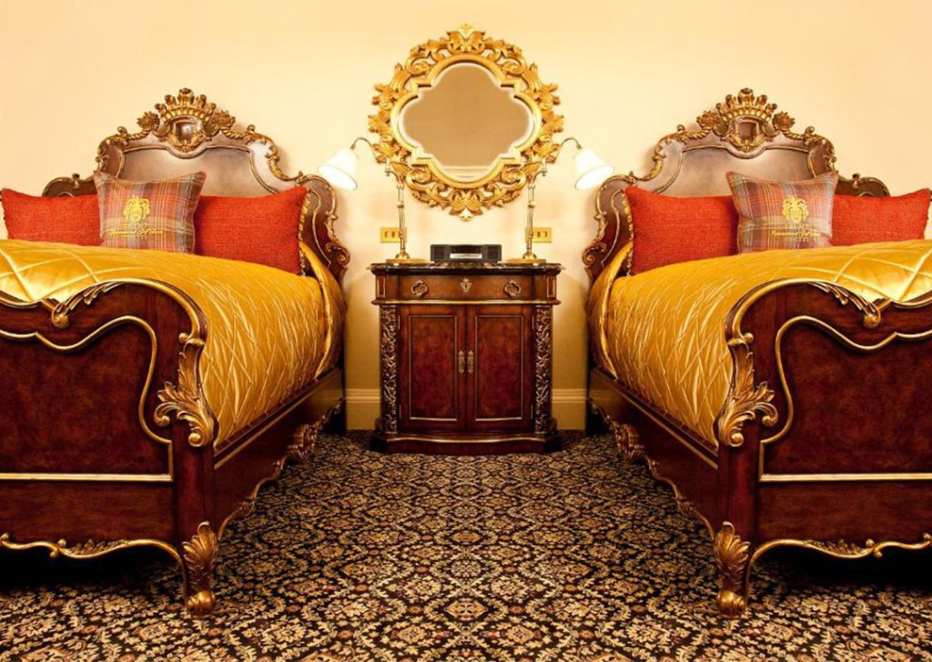 Trump MacLeod House & Lodge