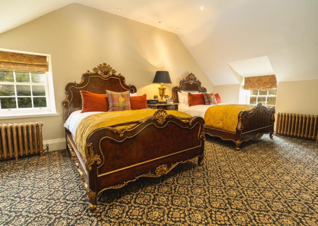 Trump MacLeod House & Lodge